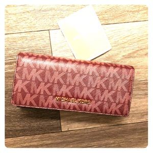 Michael Kors wallet